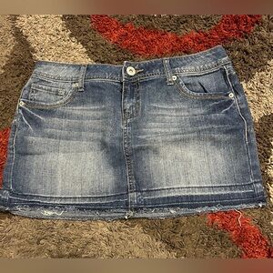 SO vintage 2000s y2k women’s denim mini skirt size 11
